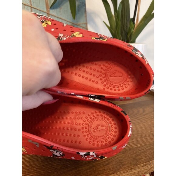 Minnie Mouse Shoes Womens 8 Red Native Jefferson Slip On Disney Allover Sneakers - Picture 7 of 9